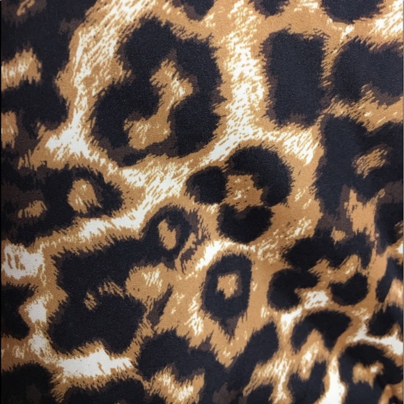 Size 14 Animal print outerwear vest. Quilted style vest. NWOT - Picture 8 of 12